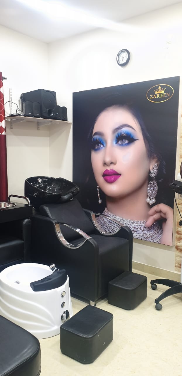Zareen Beauty Parlour - Gallery 4
